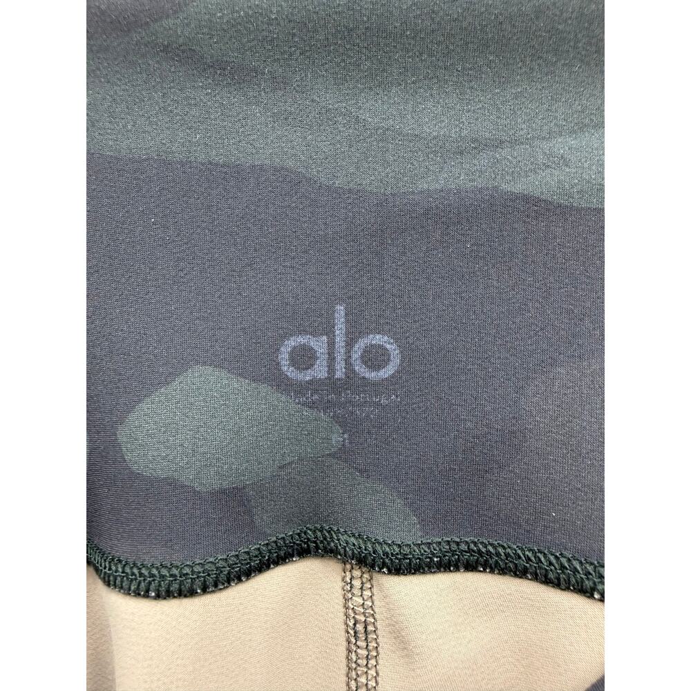 Alo Yoga High-Waist Green Camo Leggings Size Medium - Picture 5 of 5